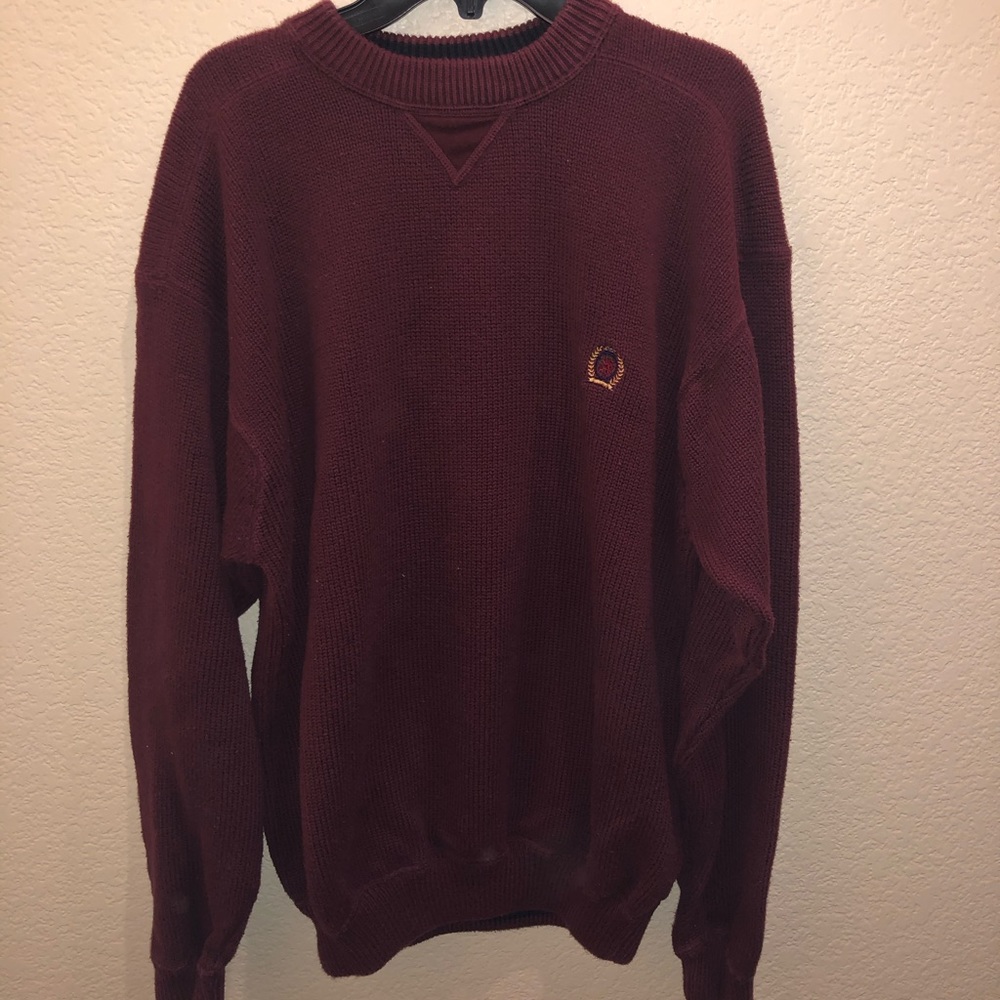 Vintage Tommy Hilfiger big flag sweater